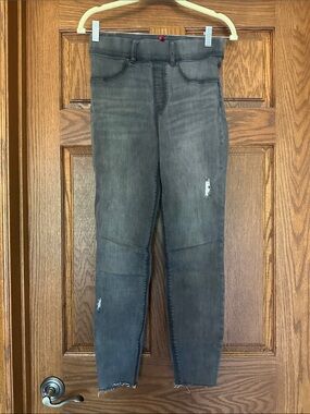 Gray Distressed Spanx Skinny Jeans - Small